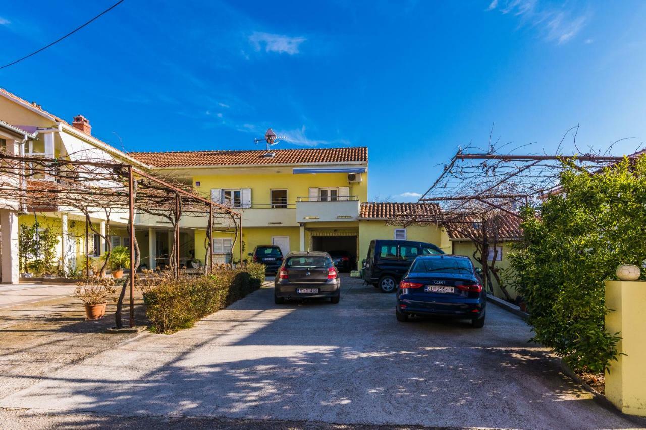 Apartman Mladenka Sukošan Exteriér fotografie